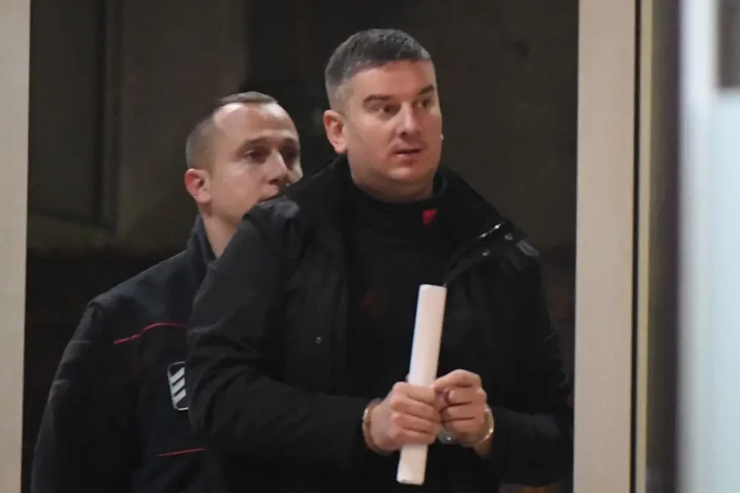 Braća Cicmil osumnjičena da su cigarete kupovala od Pekića, pa ih prodavala u BiH (FOTO)